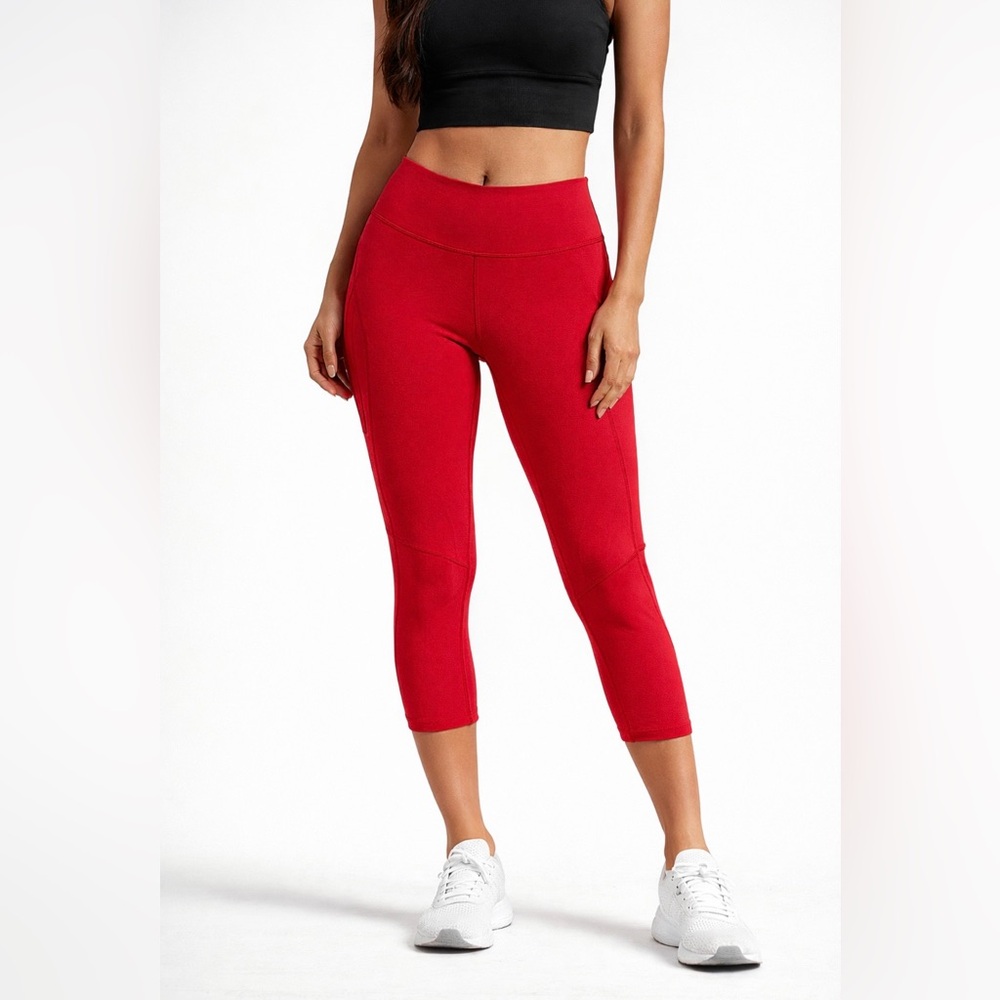 Outdoor Voices TechSweat Core Cropped Leggings Women’s Size Large Red